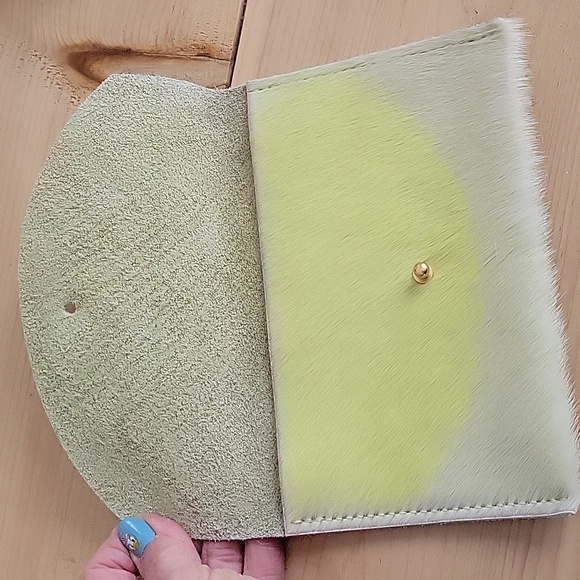 Primecut Vintage Shearling Envelope Wallet - Picture 3 of 5